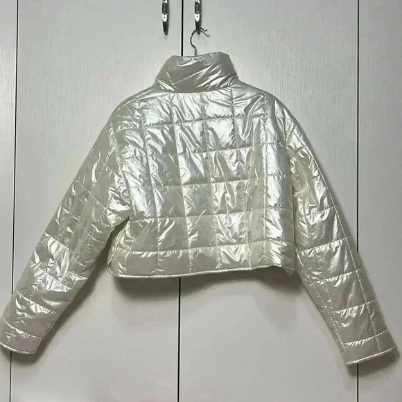 Elodie Pearlescent cropped jacket - Picture 3 of 6